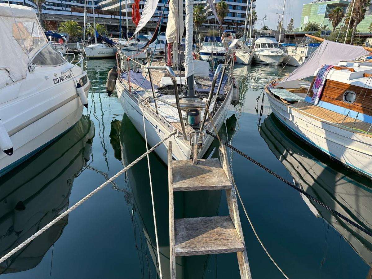 Hotel Unique Wooden Sail Yacht + 2 Bikes Included! San Adrián de Besós Zewnętrze zdjęcie